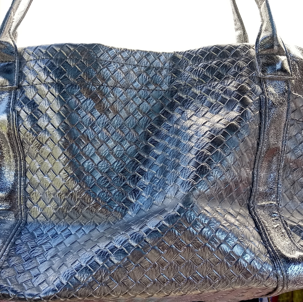 Bag - Picture 2 of 3